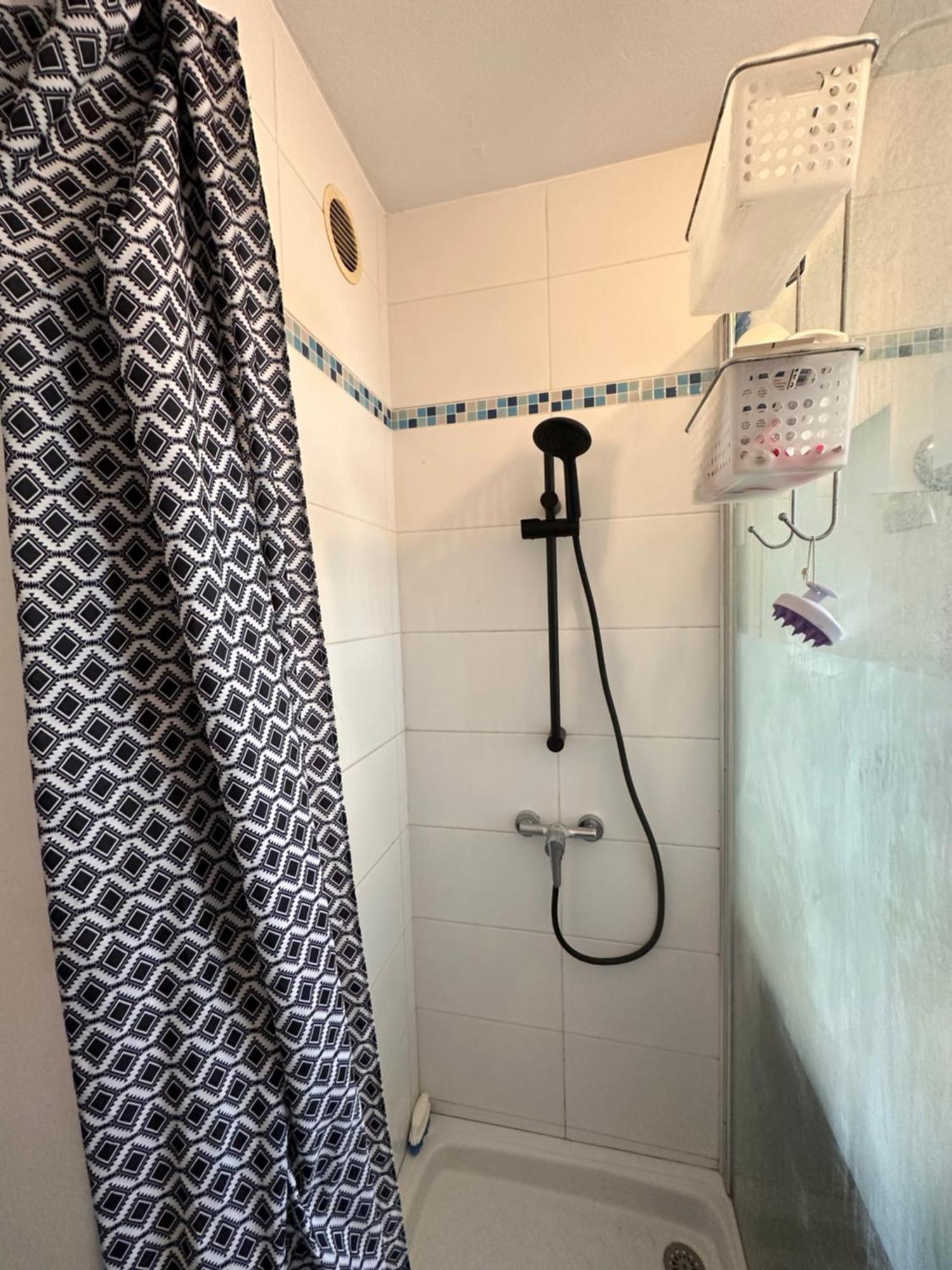 Chambres Dans Grand Appartement - Centre-Ville Μονπελιέ Εξωτερικό φωτογραφία